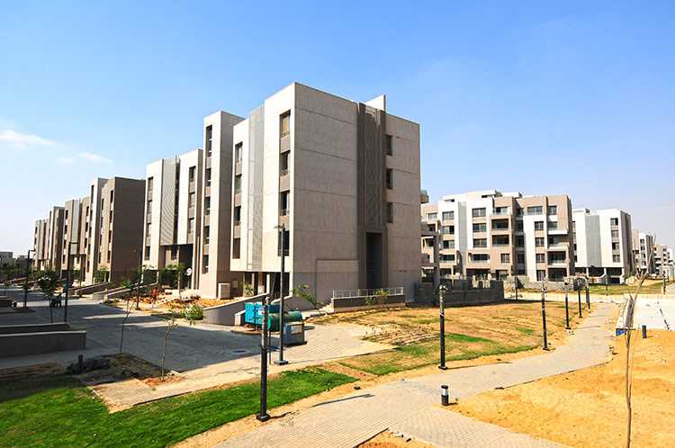 كمبوند فيلدج جاردنز قطامية بالم هيلز - Village Gardens Katameya