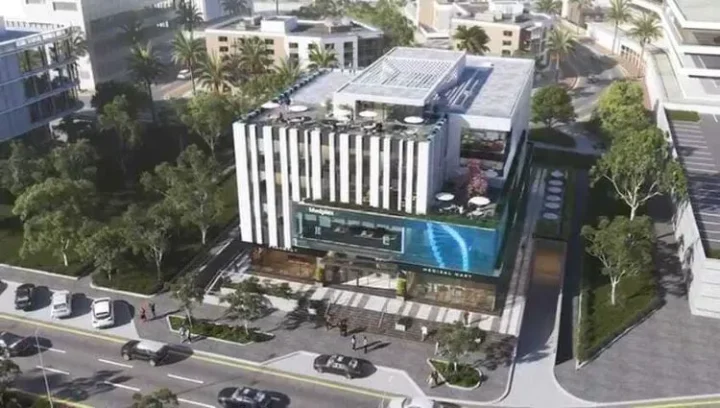 مول ميدبليكس التجمع الخامس إيفرست للتطوير العقاري - Medplex New Cairo Mall